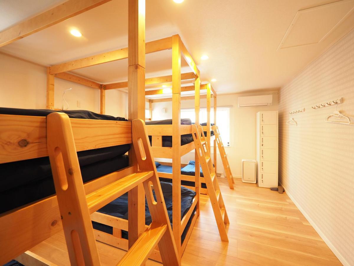Family Tree Guest House Sapporo Bagian luar foto