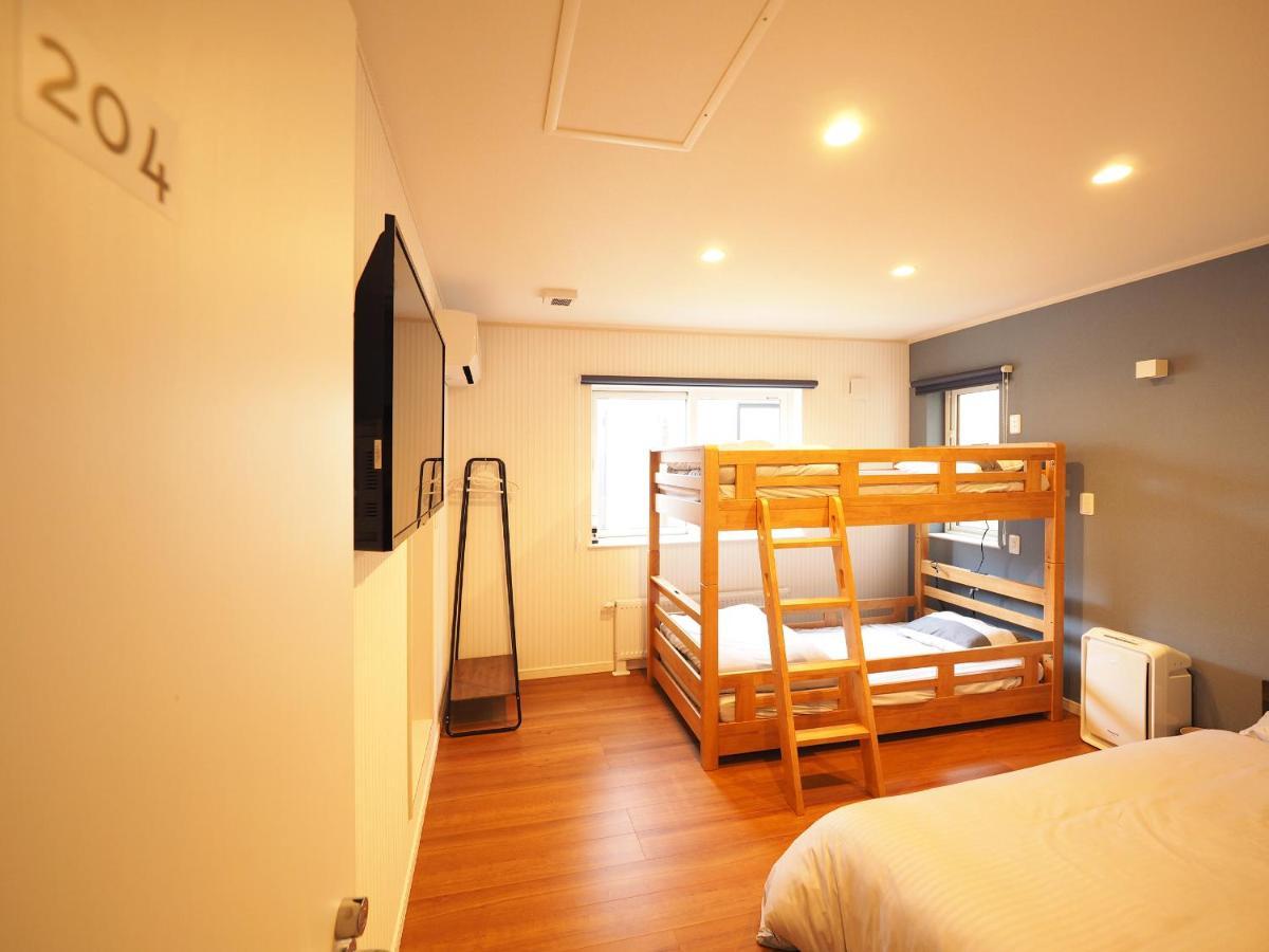 Family Tree Guest House Sapporo Bagian luar foto